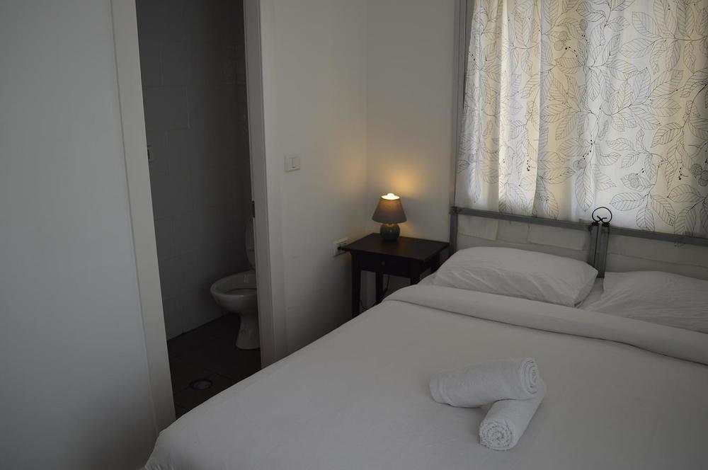 Florentine Backpackers Hostel - Ages 18-55 Tel Awiw Zewnętrze zdjęcie