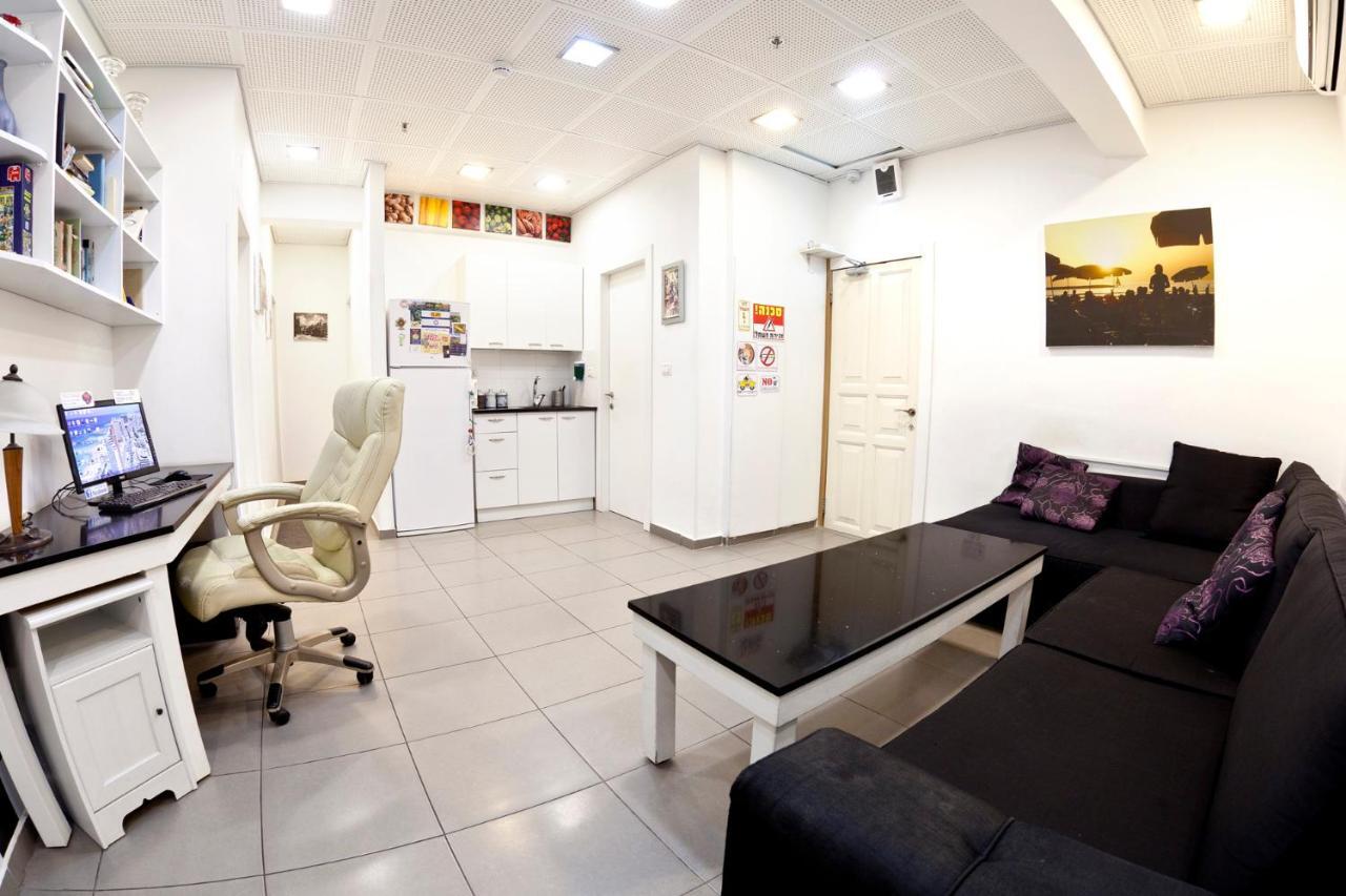 Florentine Backpackers Hostel - Ages 18-55 Tel Awiw Zewnętrze zdjęcie